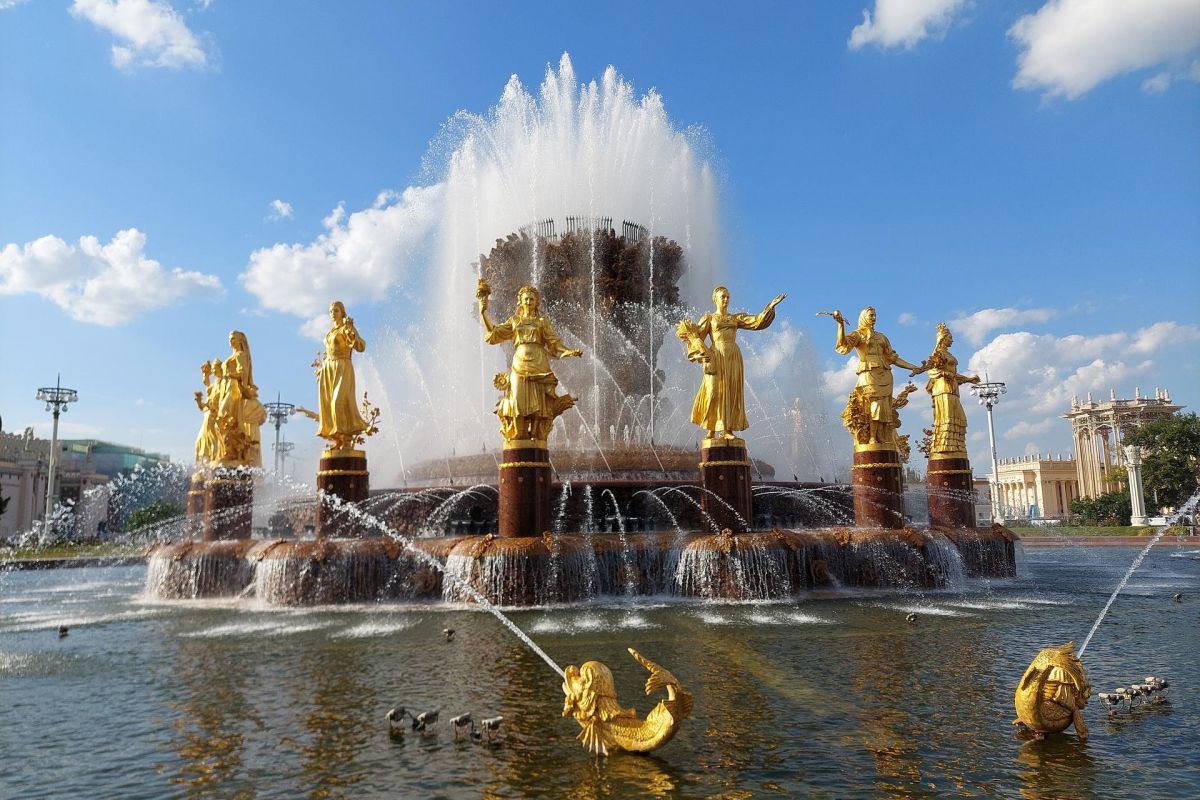 Экскурсия по вузам. Для школьников. 5 дней/ 4 ночи