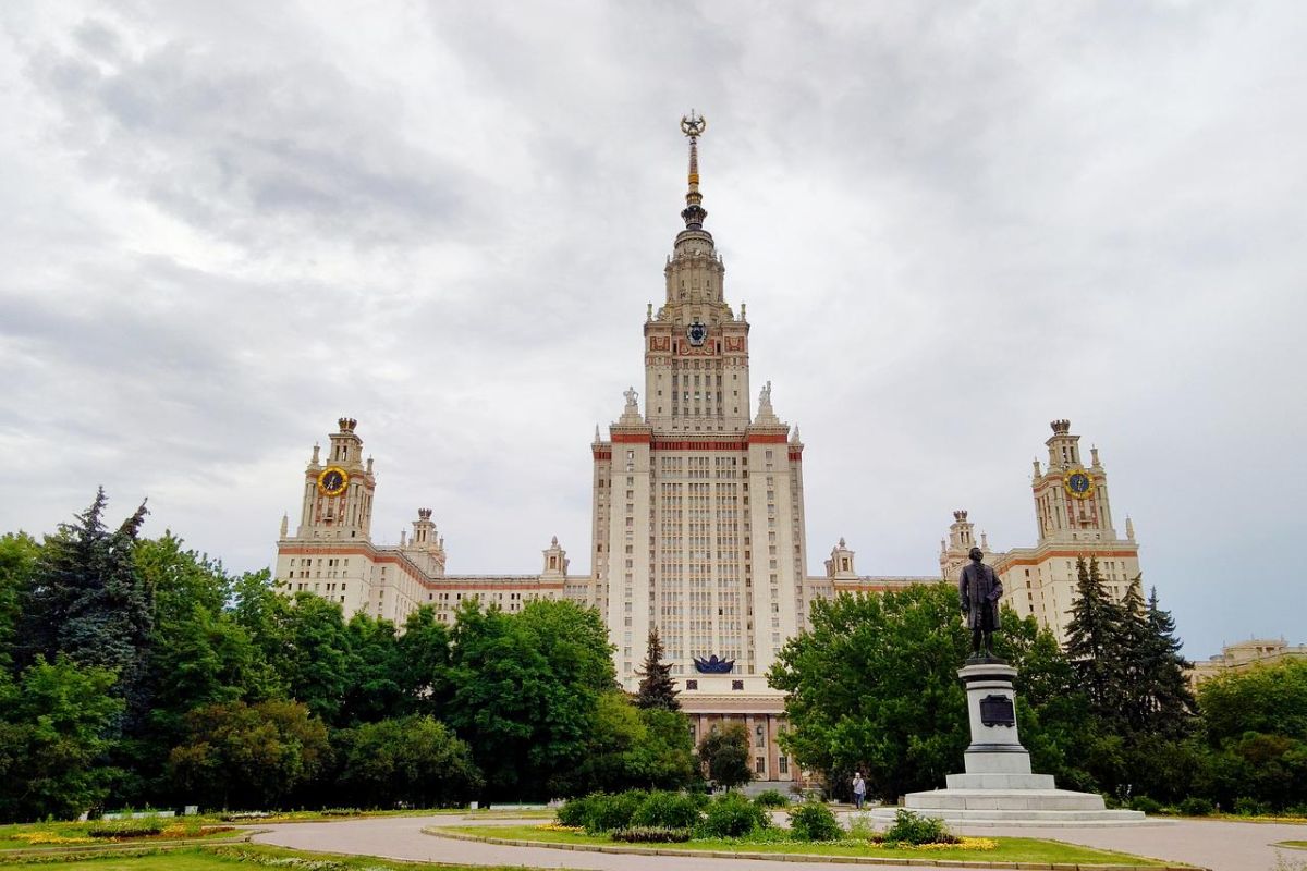 Московский калейдоскоп. Программа для школьников.