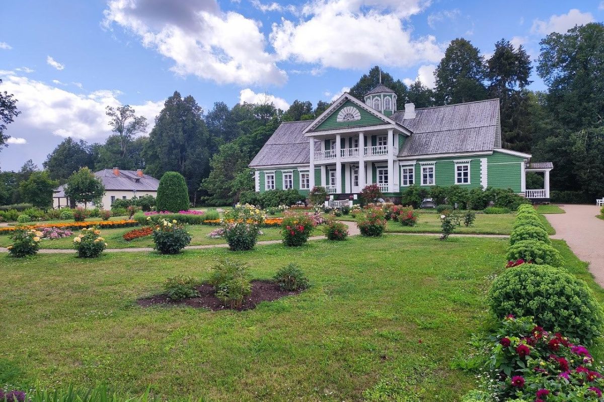 ПСКОВ 5 дней с отдыхом в Изборске