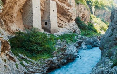 Групповая экскурсия в Аргунское ущелье до Итум Кали