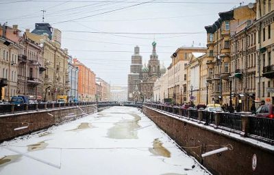 Обзорная экскурсия по Санкт-Петербургу.  Музей Фаберже в Шуваловском дворце.