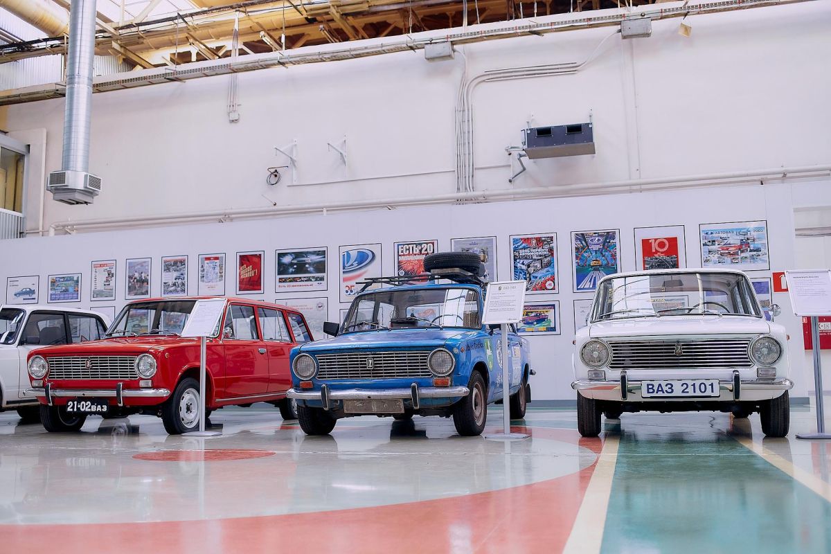 Экскурсия по Тольятти с посещением музея АВТОВАЗа