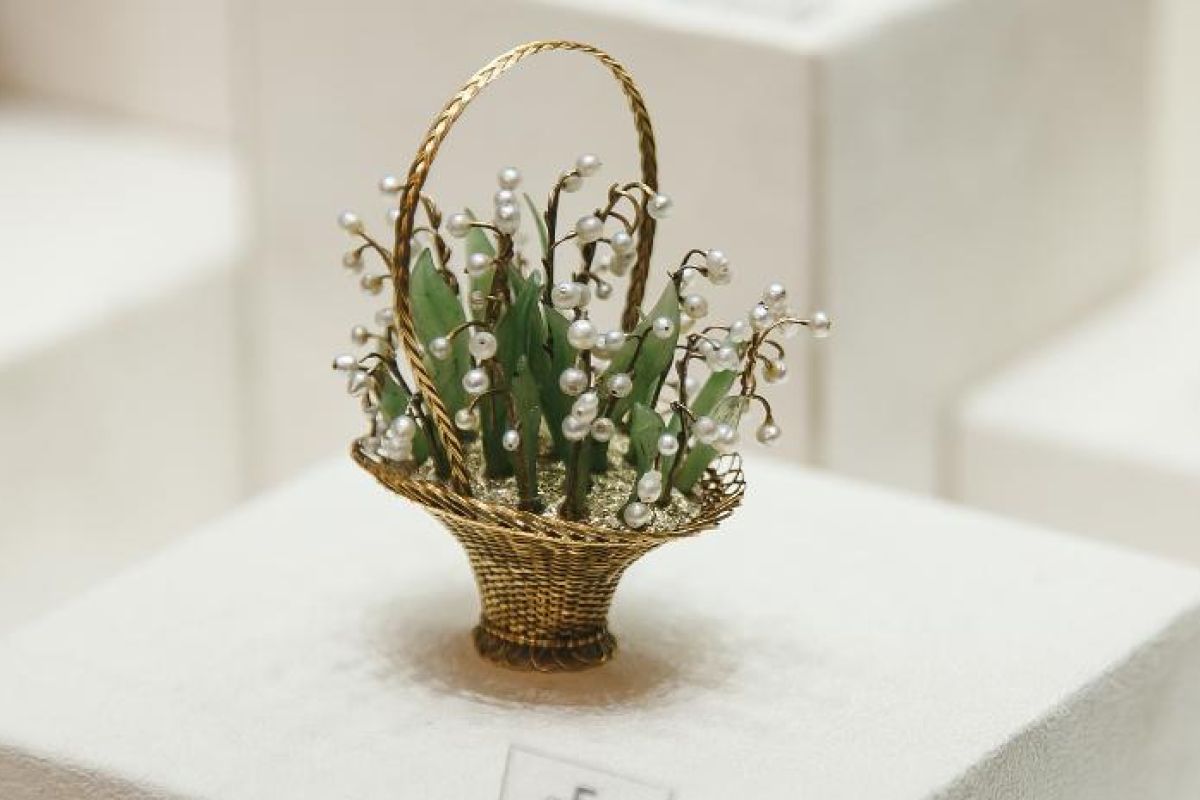 Обзорная экскурсия по Санкт-Петербургу.  Музей Фаберже в Шуваловском дворце.