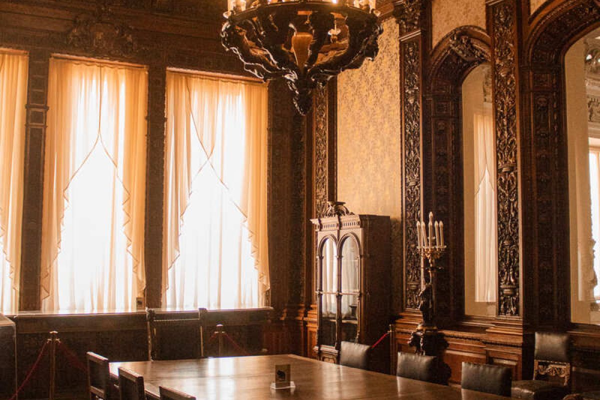 Автобусная экскурсия «Дворцы Петербурга и их владельцы». Юсуповский дворец